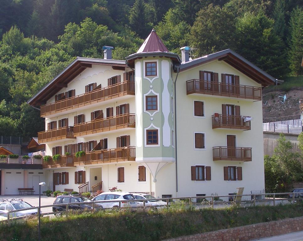 Appartamenti La Val Andalo Exterior foto
